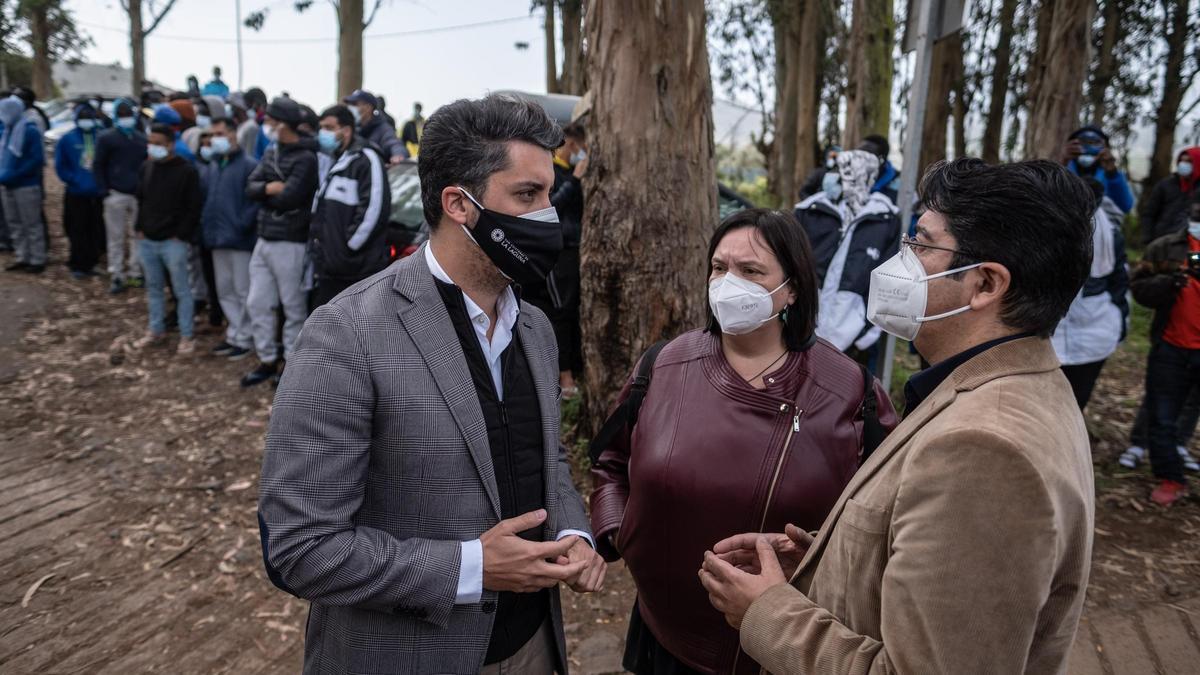 Visita de López Aguilar a Las Raíces