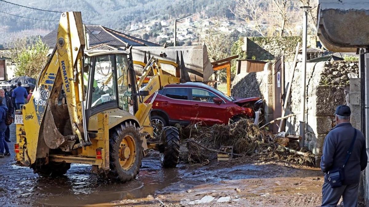 Efectos de la tromba de agua en la localidad de Viveiro, en Lugo