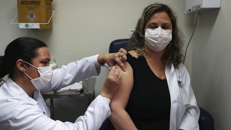146.543 cordobeses se vacunan de la gripe en cinco semanas de campaña