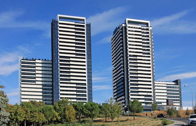 Stoneweg vende por pisos desde 460.000 euros el segundo mayor rascacielos residencial de Madrid