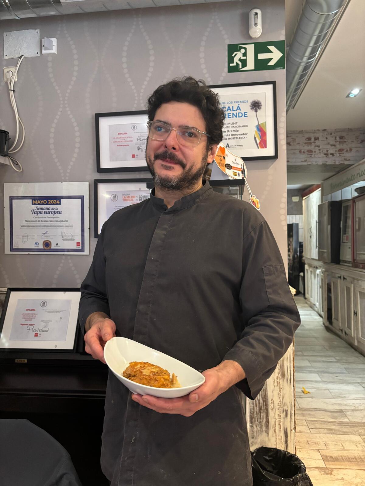 Iván Plademunt ganó el pasado 2024 el premio a la mejor torrija tradicional de Madrid