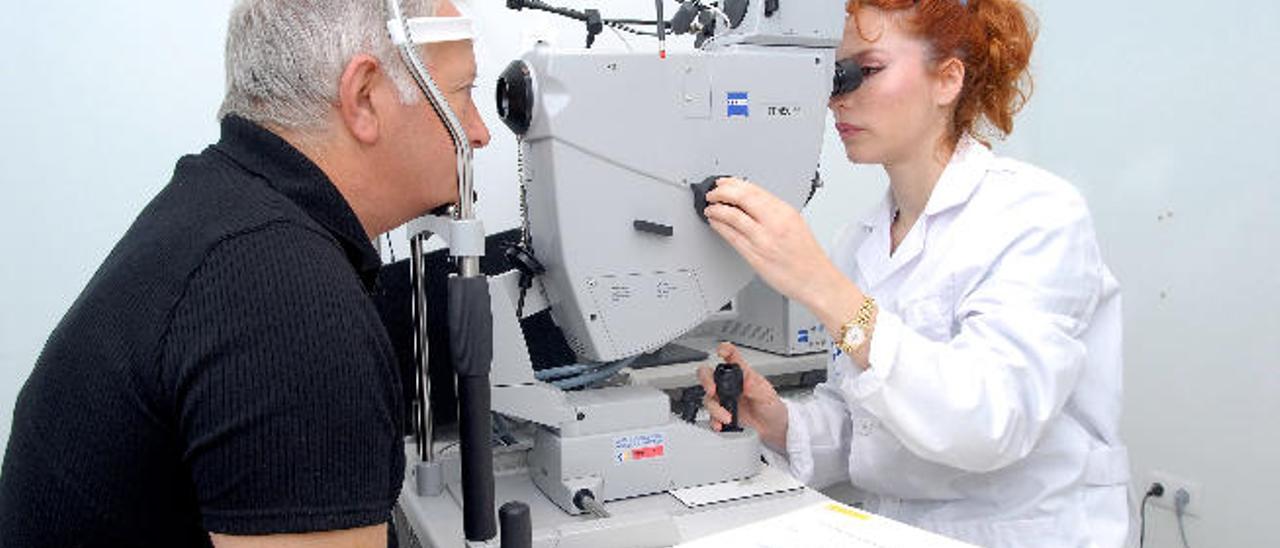 Casi 29.000 pacientes esperan en las Islas por una consulta de oftalmología