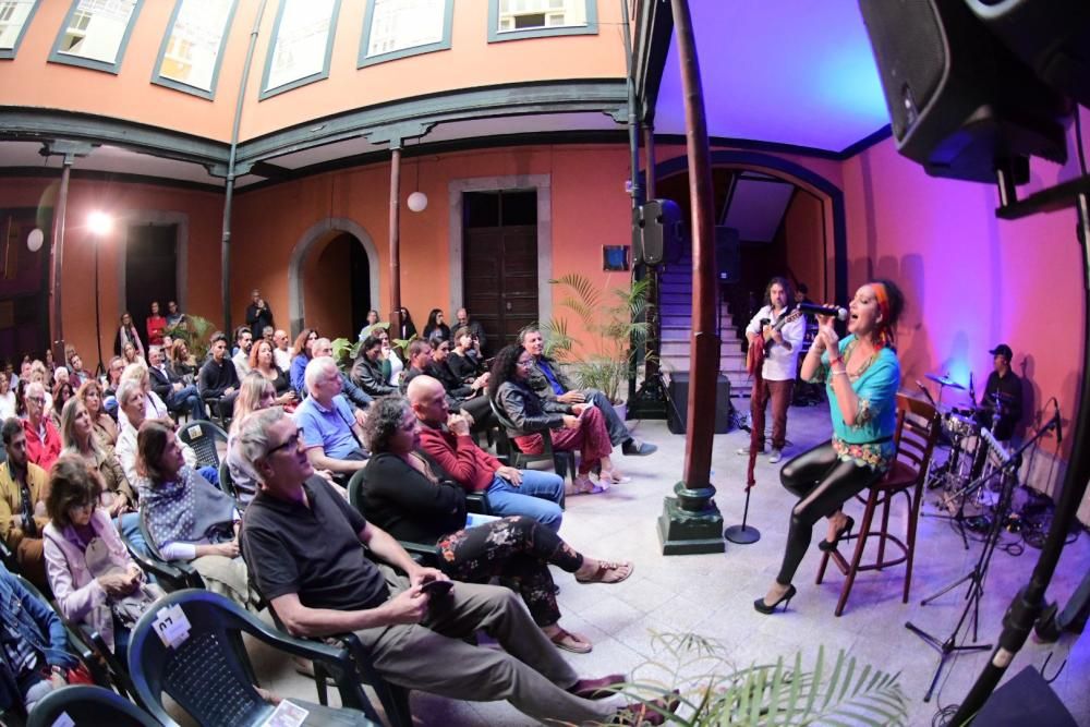 Música en los patios de Vegueta por las Fiestas Fu