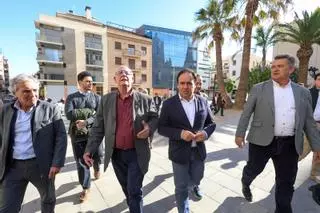 Pérez Llorca visita Paiporta