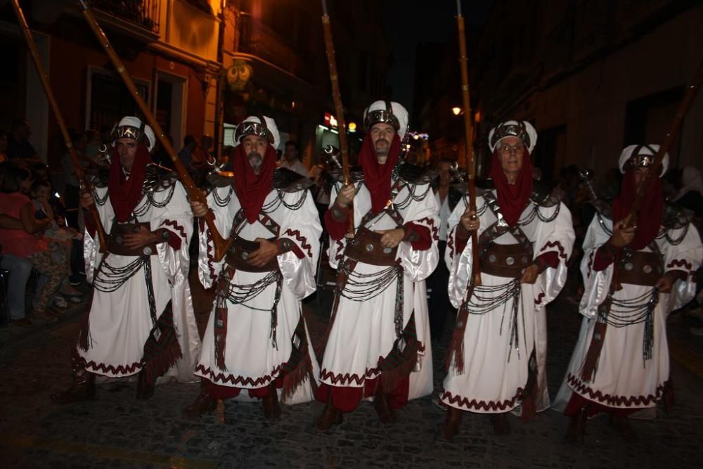 Los Moros y Cristianos de Jumilla cumplen treinta años con un espectacular desfile