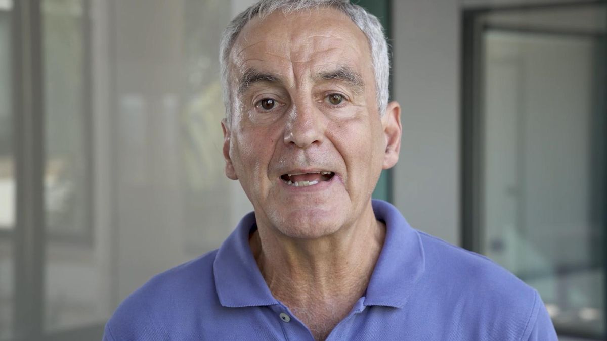 Matías Vallés.