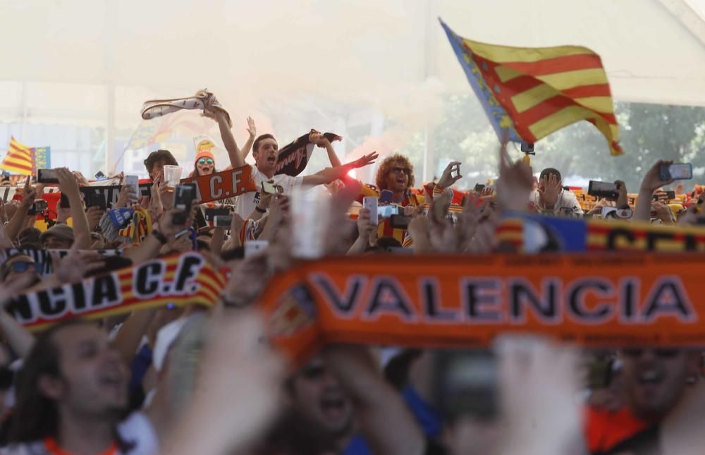 Fan Zone del Valencia CF en Sevilla