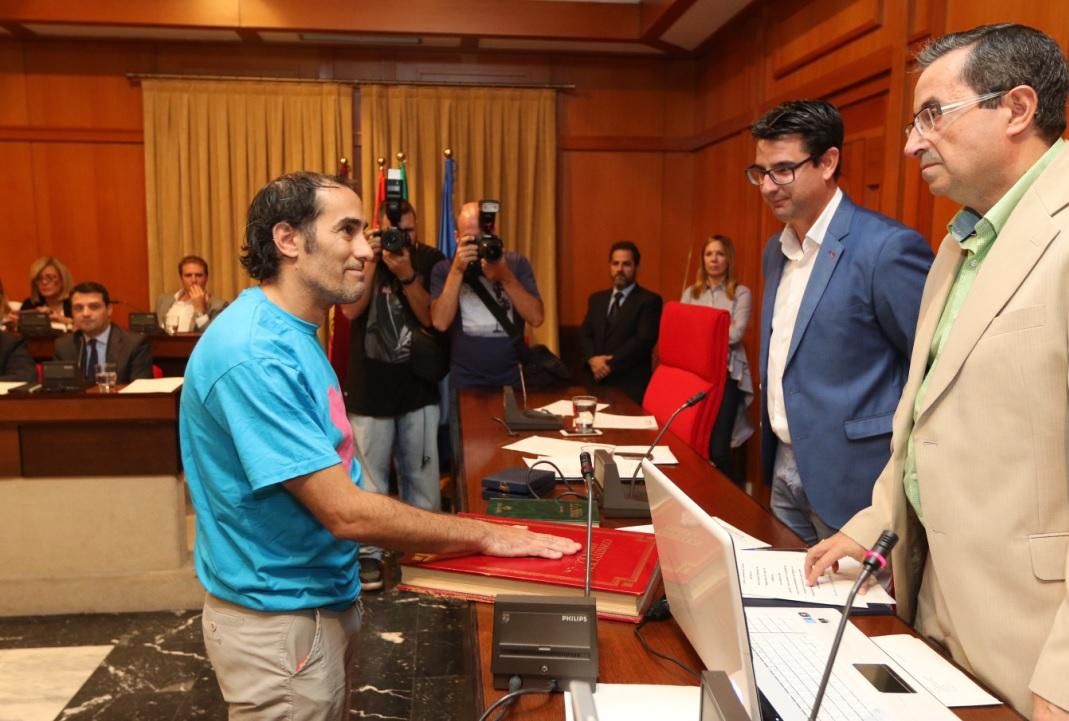 Trabajadores de Cosmos, en el Pleno municipal