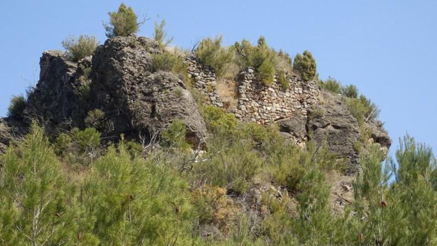 Parte de la antigua muralla de Torralba del Pinar.