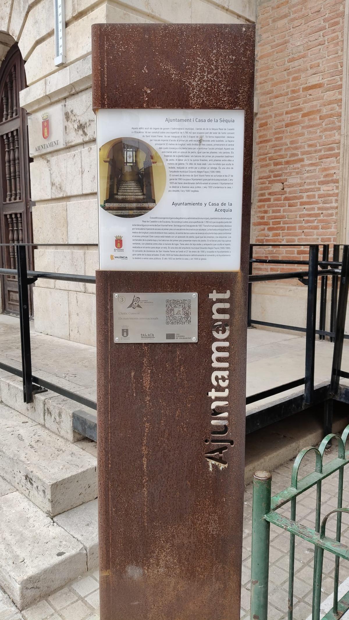 Uno de los postes informativos de la ruta de los brigadistas que recorrerá este sábado Castelló.