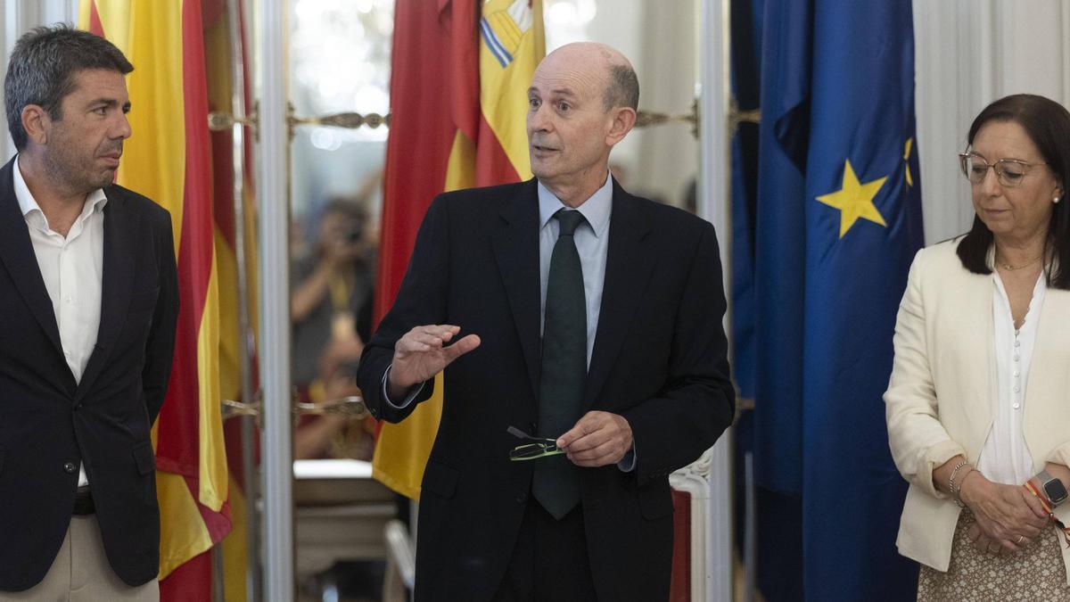 Toma de posesión de Eduardo Beut como director de la Agència Valenciana Antifrau.