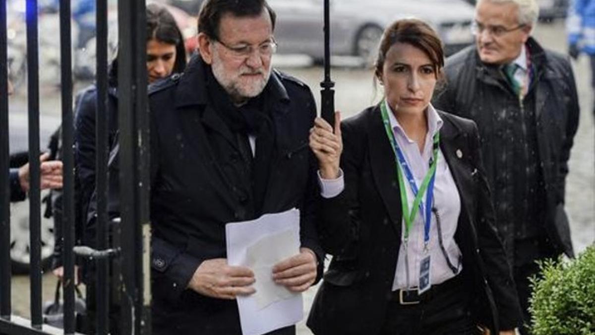 Mariano Rajoy, a su llegada a la reunión de líderes del Partido Popular Europeo, en Bruselas.