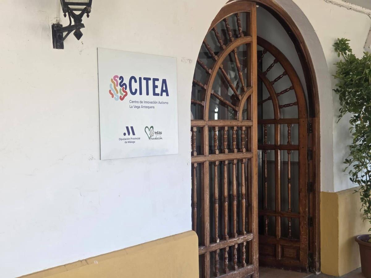 Autismo: entrega de las llaves del complejo de La Vega en Antequera