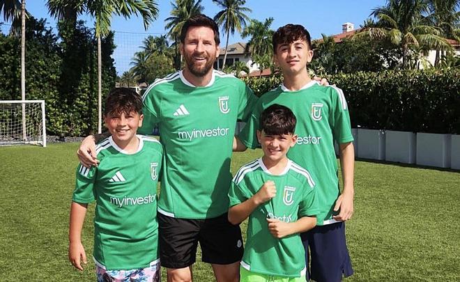 Leo Messi se viste del Cornellà para el inicio de la temporada