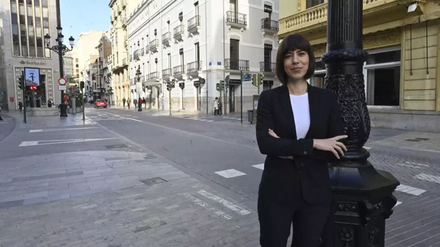 Morant anuncia una incubadora  de empresas del espacio en Castelló