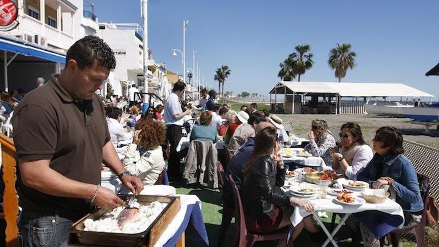 La hostelería es uno de los segmentos que creará más empleo en Semana Santa.