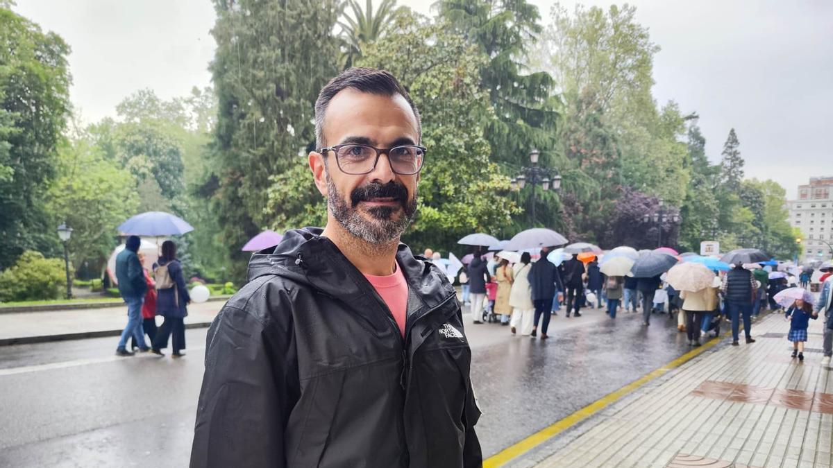Rubén Coto, médico en el HUCA: " La demanda asistencial es cada vez mayor y los sanitarios tenemos una presión muy grande"