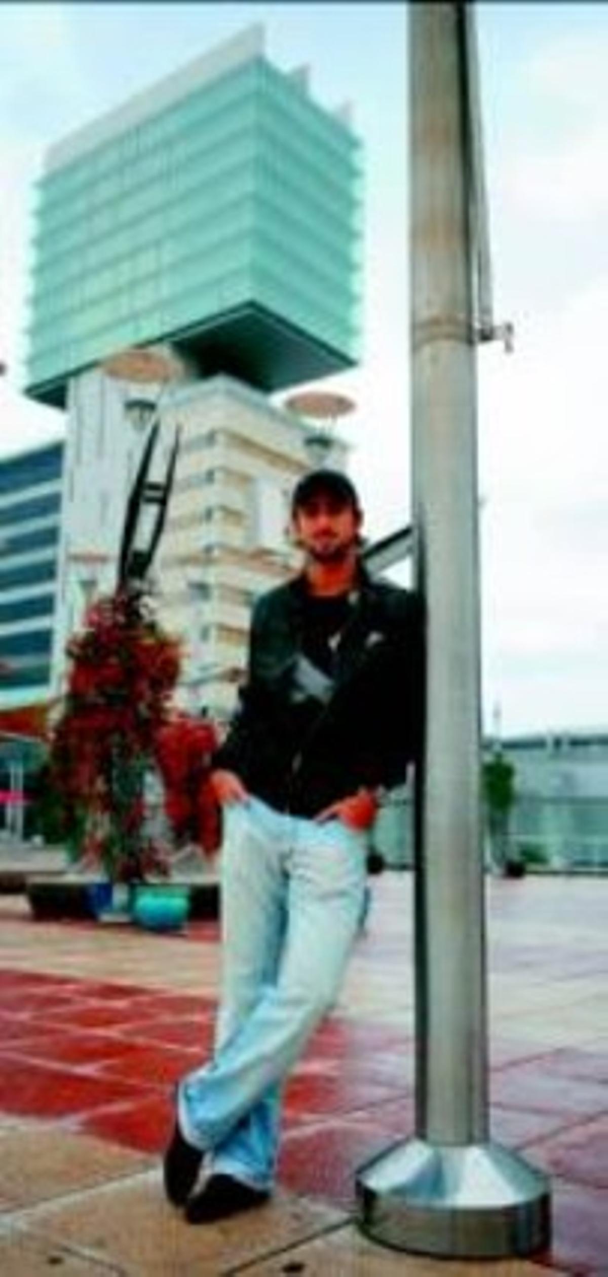 Serè Nico Pareja posa per a EL PERIÓDICO, ahir a Barcelona. Serè Nico Pareja posa per a EL PERIÓDICO, ahir a Barcelona.
