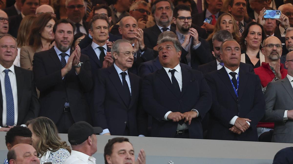 Joan Laporta y Nasser Al Khelaifi llegan a la comida de directivas antes del partido de Champions entre el FC Barcelona y el PSG