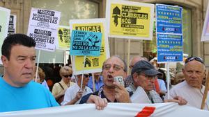 Manifestación de Adicae en Barcelona contra la cláusula suelo.