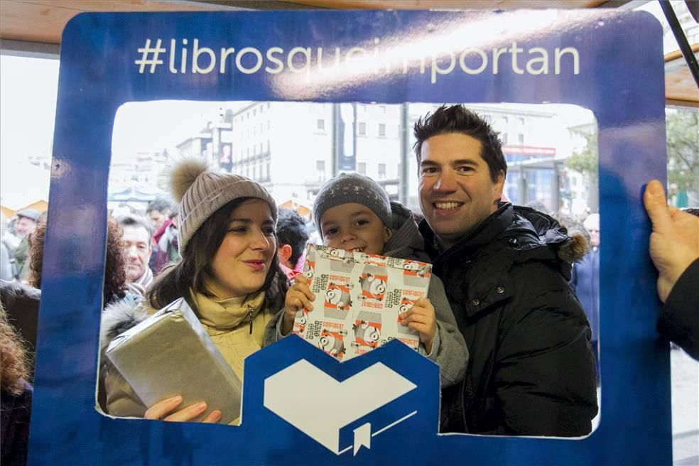 El amigo invisible literario en Zaragoza