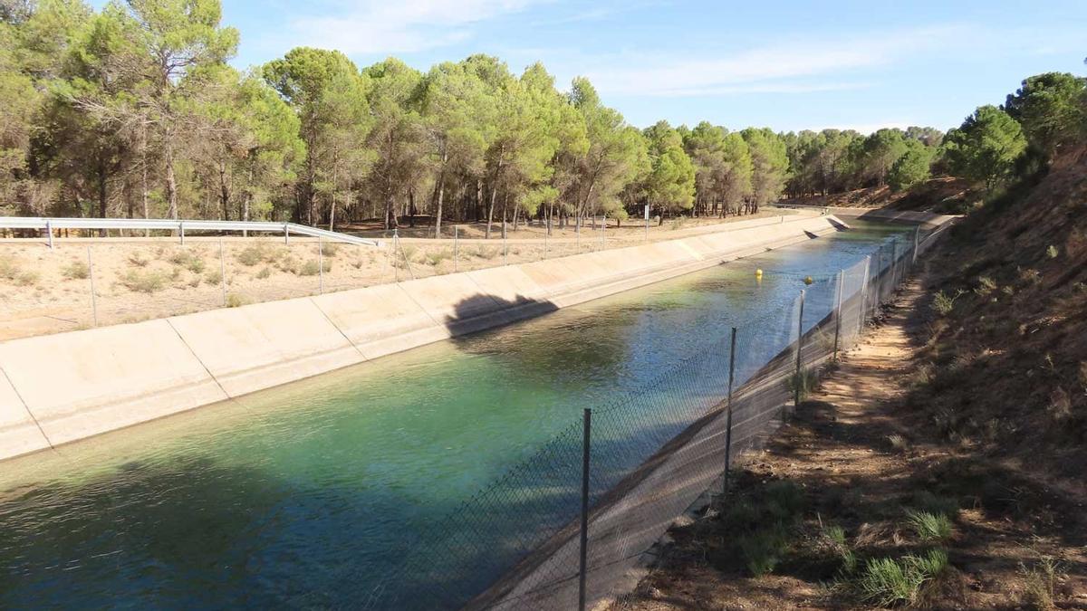 Archivo - Trasvase Tajo-Segura en El Picazo y Tébar.