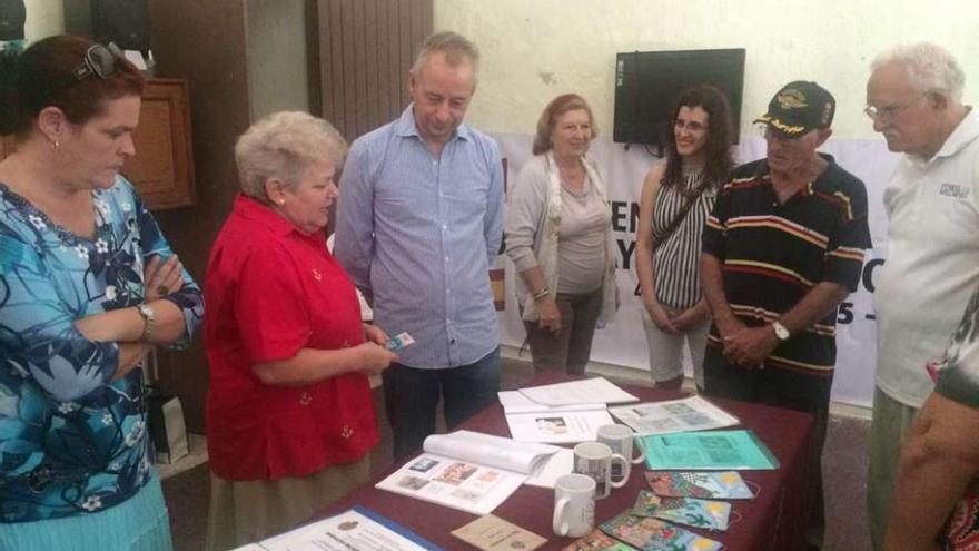 Exposición sobre A Estrada y su sociedad en Cuba