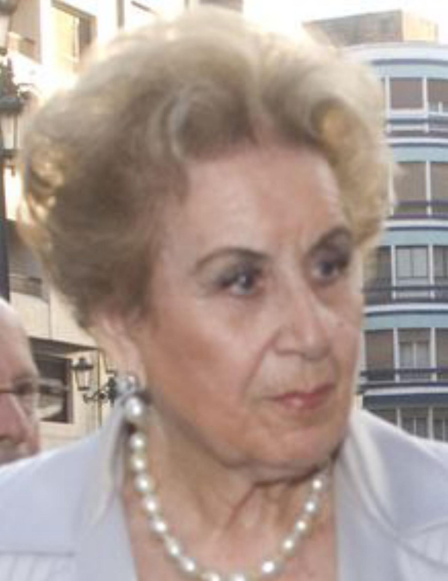 Caridad López y Fernández-Nespral.