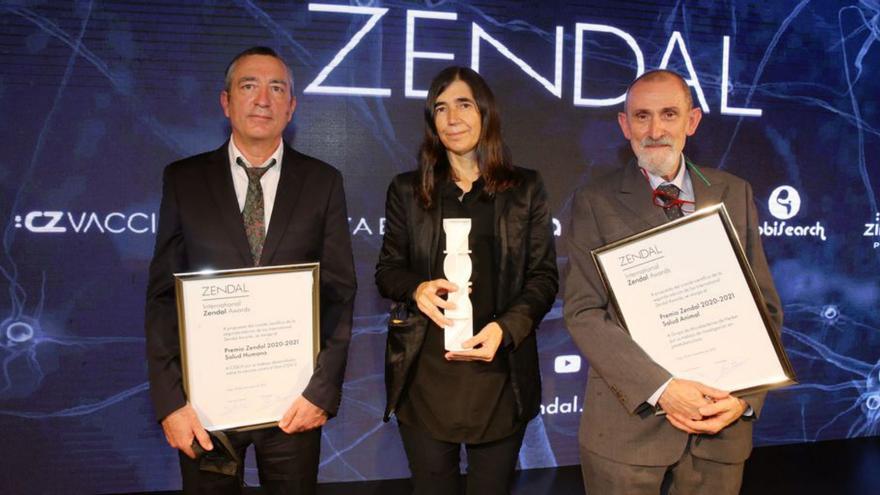 La científica María Blasco y los grupos Ciqus y Neiker reciben los premios Zendal