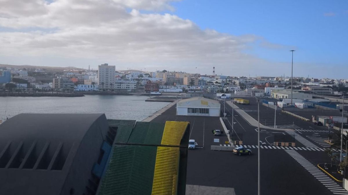 El mal tiempo obliga a retrasar varios barcos desde Fuerteventura