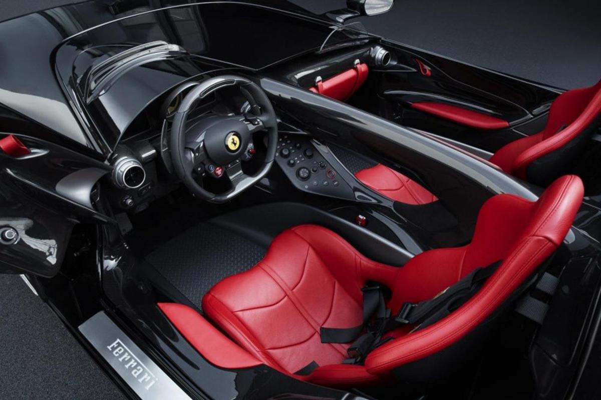 Así son los nuevos Ferrari Monza SP1 y SP2 Así son los nuevos Ferrari Monza SP1 y SP2