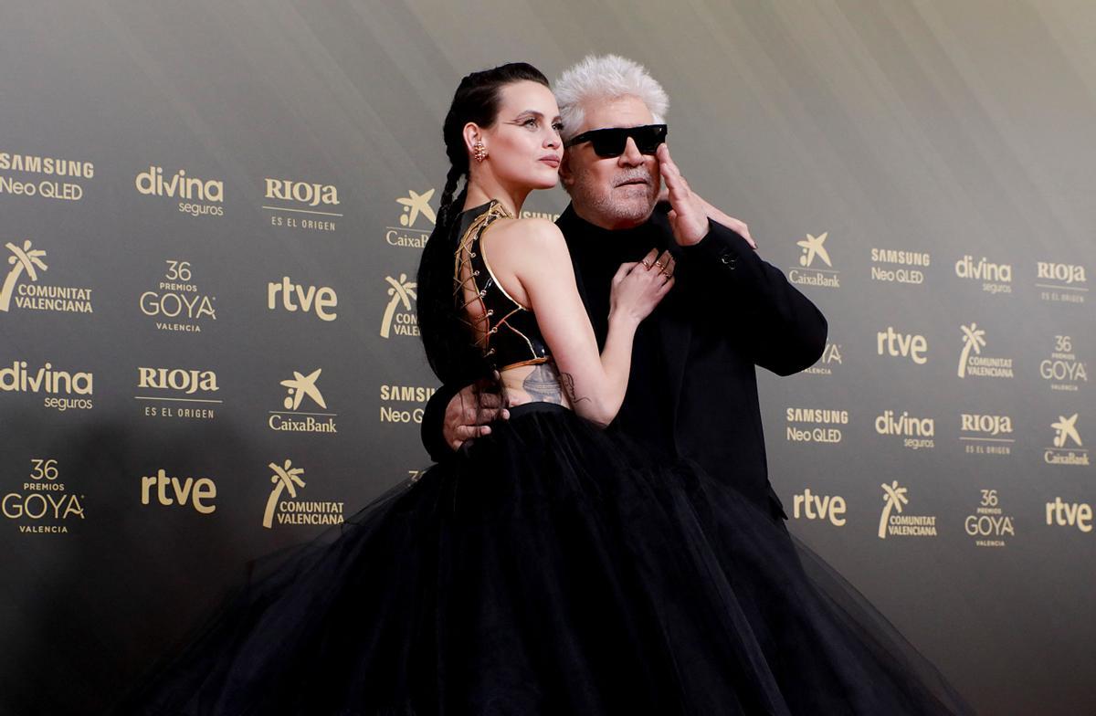 Todas las imágenes de la alfombra roja de los Premios Goya en València