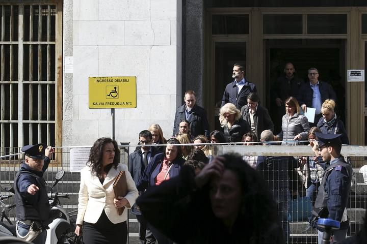 Tiroteo en el Palacio de Justicia de Milán