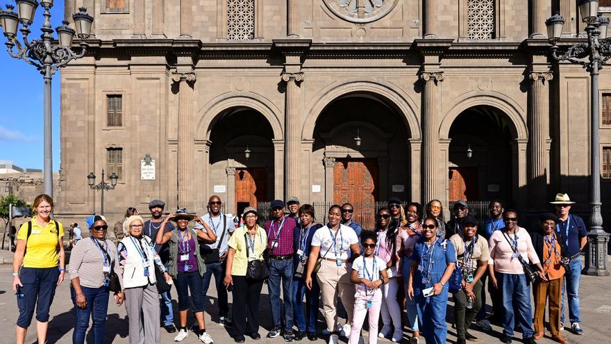 Las Palmas de Gran Canaria recibe a una delegación de la isla de Santa Lucía, destino del rally náutico ARC