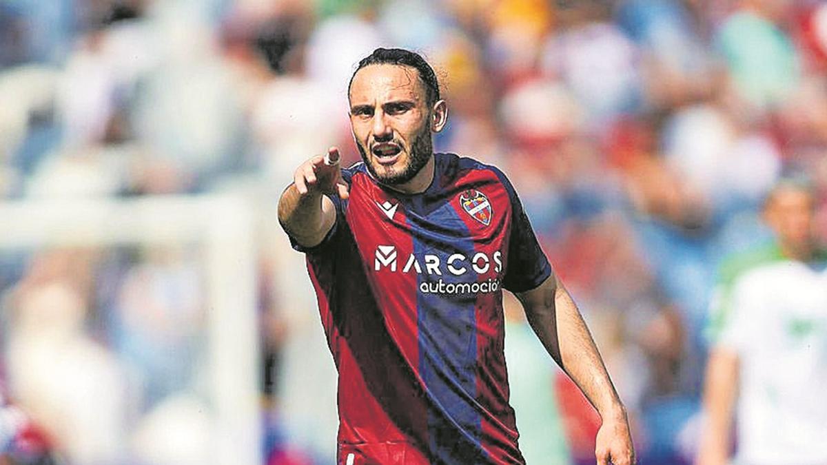Kochorashvili en la victoria ante el Racing de Santander en el Ciutat.