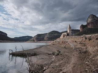 Sequía: Catalunya restringe aún más el agua para uso agrícola, industrial y urbano