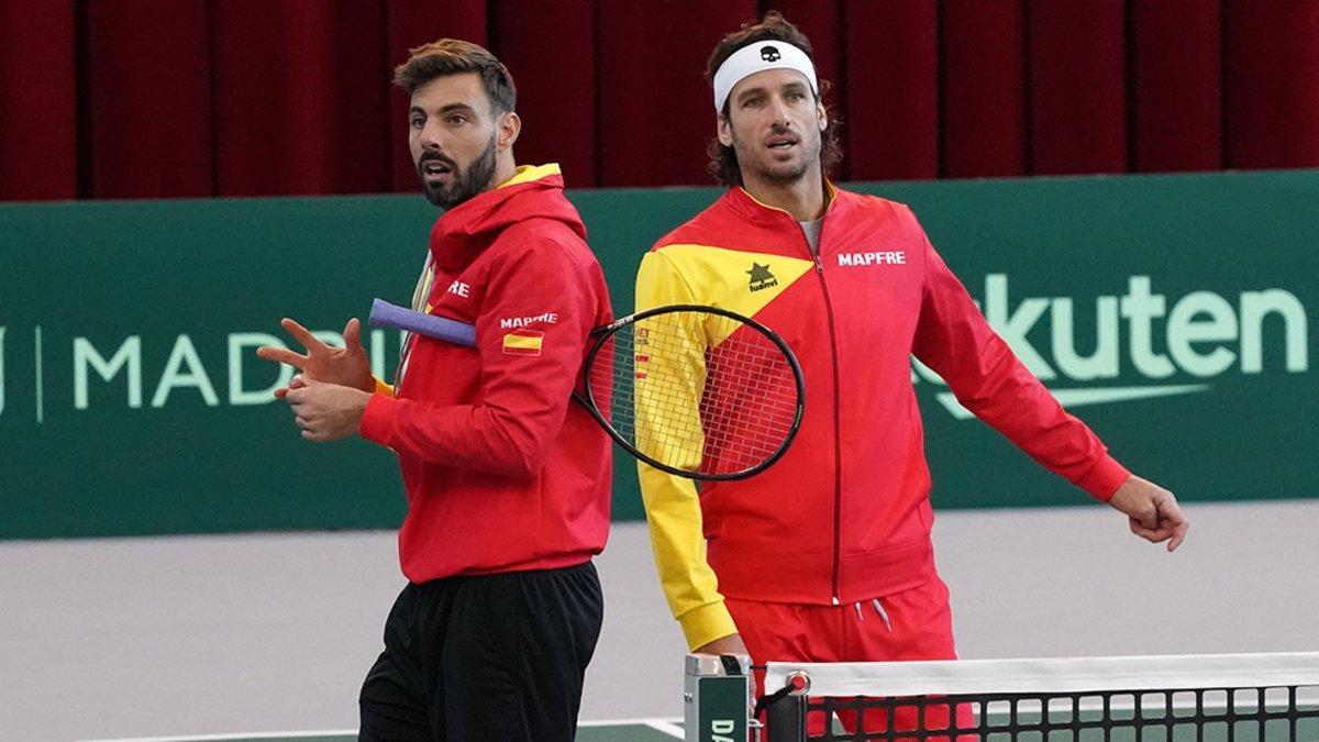 España completa su último entrenamiento antes del duelo ante Rusia