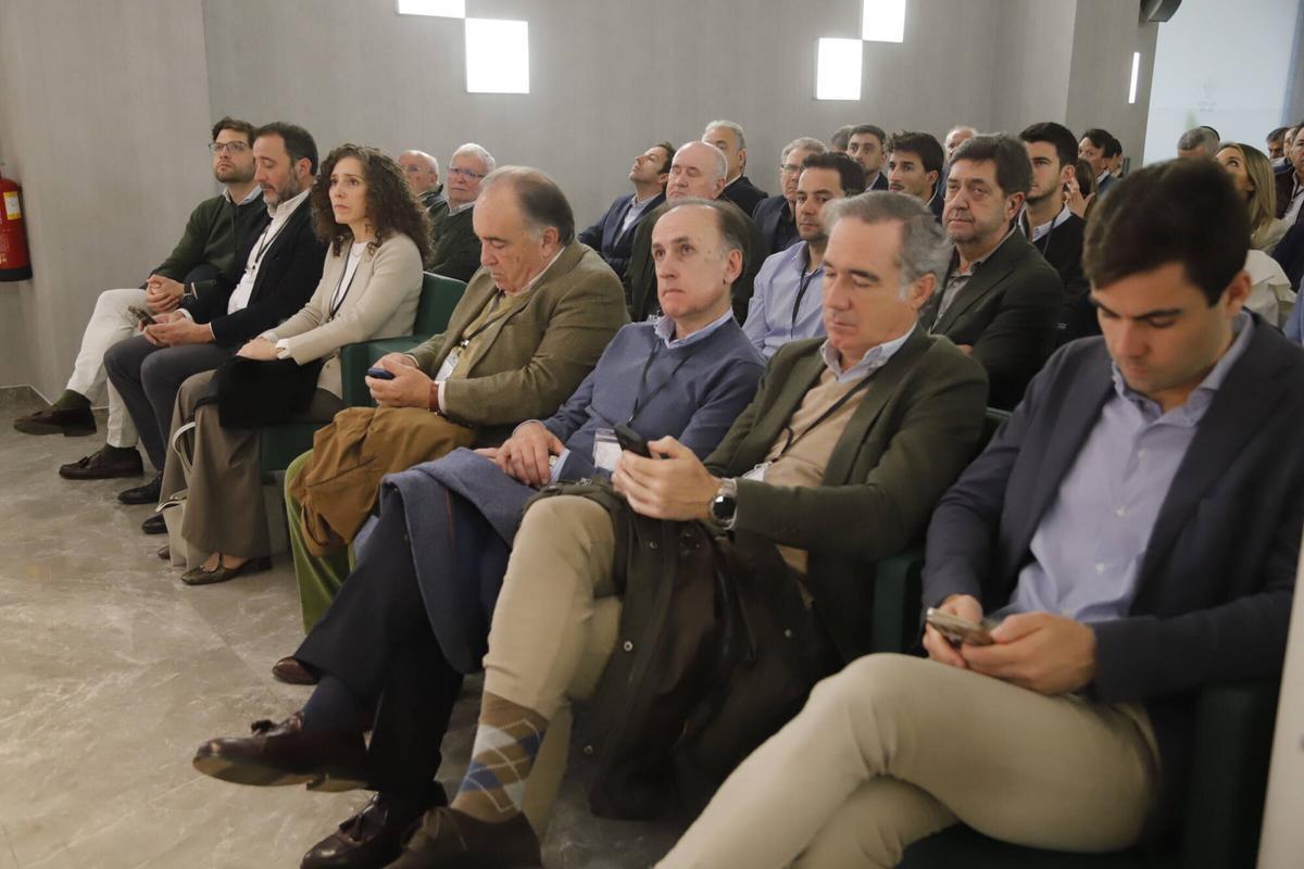 A.J.González Córdoba foro profesional “Panorama Inmobiliario Córdoba 2026” María Dolores Jiménez