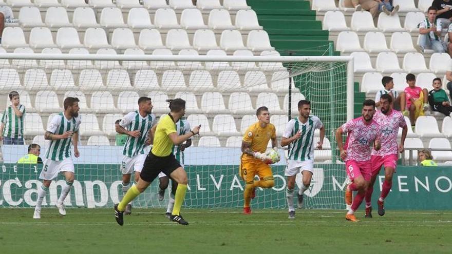 Córdoba CF: reajustes en el eje