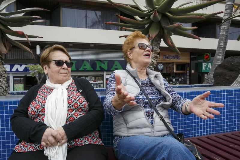 09.05.18 Las Palmas de Gran Canaria.  Reportaje sobre la opinión de los vecinos de las actividades lúdicas  y deportivas en la Playa de Las Canteras.  Foto Quique Curbelo  | 09/05/2018 | Fotógrafo: Quique Curbelo