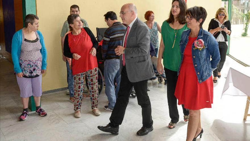 Morales y Máñez, durante el acto de este miércoles en Infecar.