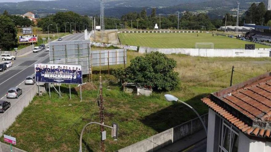 La urbanización de A Baiuca nivelará una bolsa de suelo de 20.000 metros cuadrados. // Bernabé / Javier Lalín