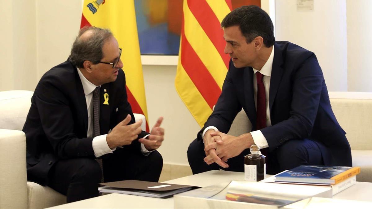 Torra y Sánchez, en la Moncloa, este lunes.