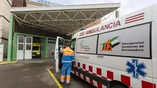 Amputan un dedo a un hombre de 84 años tras cortarse con una radial en Mérida