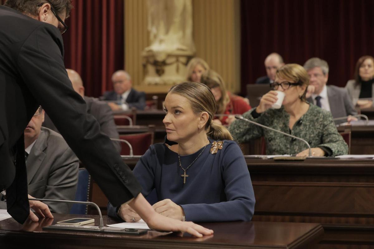 Prohens anuncia que retira los Presupuestos al no tener los apoyos suficientes Prohens anuncia que retira los Presupuestos al no tener los apoyos suficientes