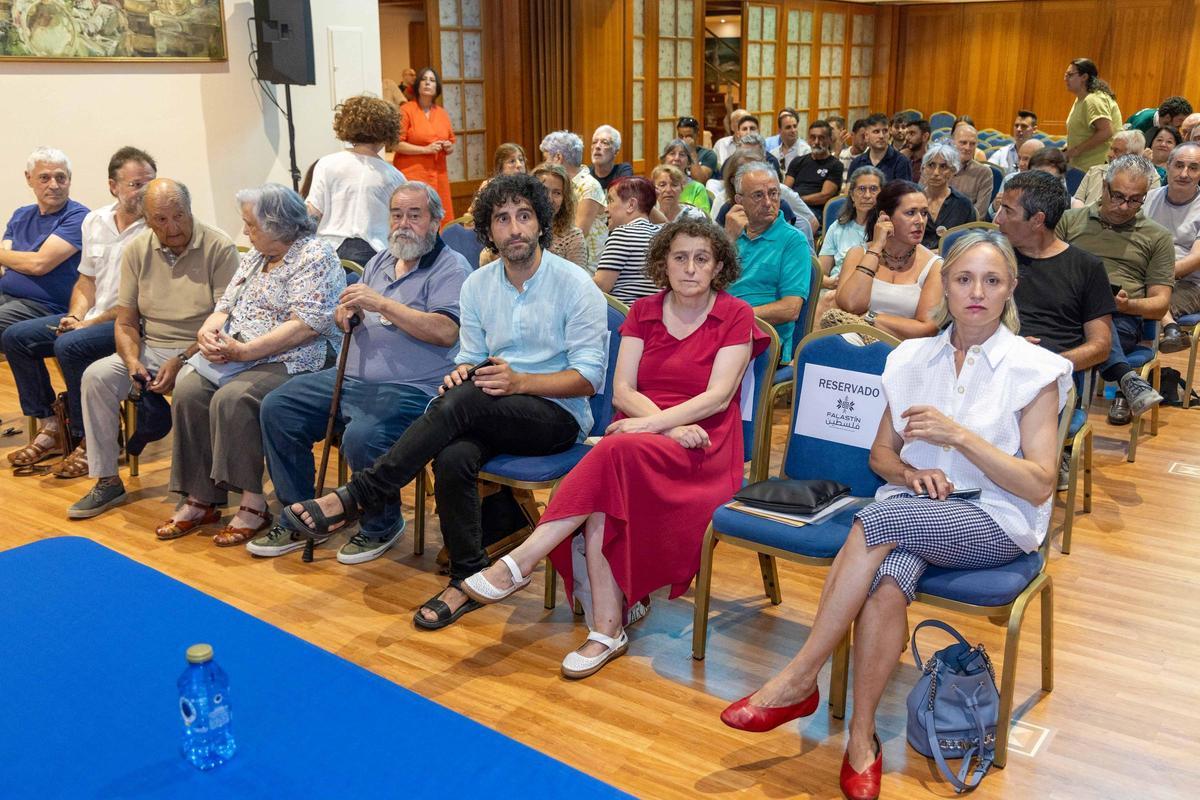 Acto de presentación de Falastin, la nueva Asociación Palestino-Galega, en Santiago
