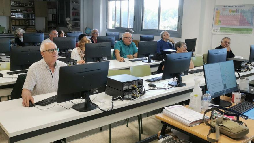 El IES Losada Diéguez imparte cursos de capacitación digital