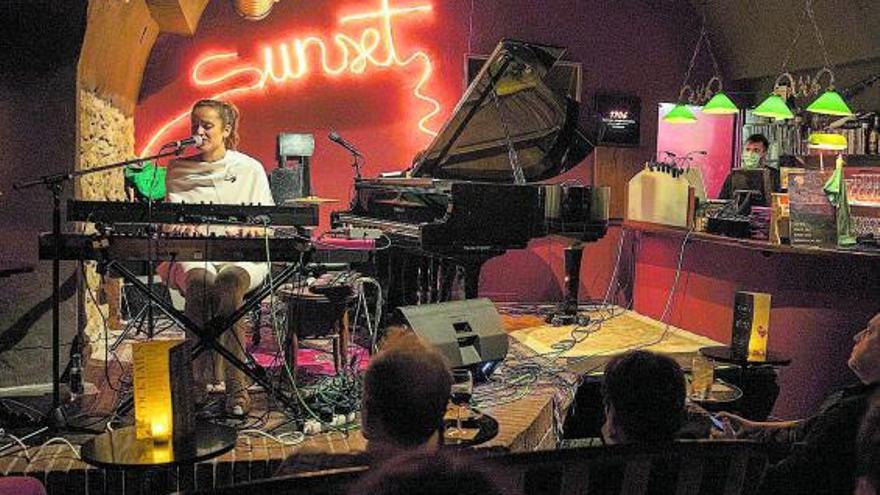 Una actuació a l’interior del Sunset Jazz Club de Girona, en una imatge d’arxiu. | DAVID APARICIO