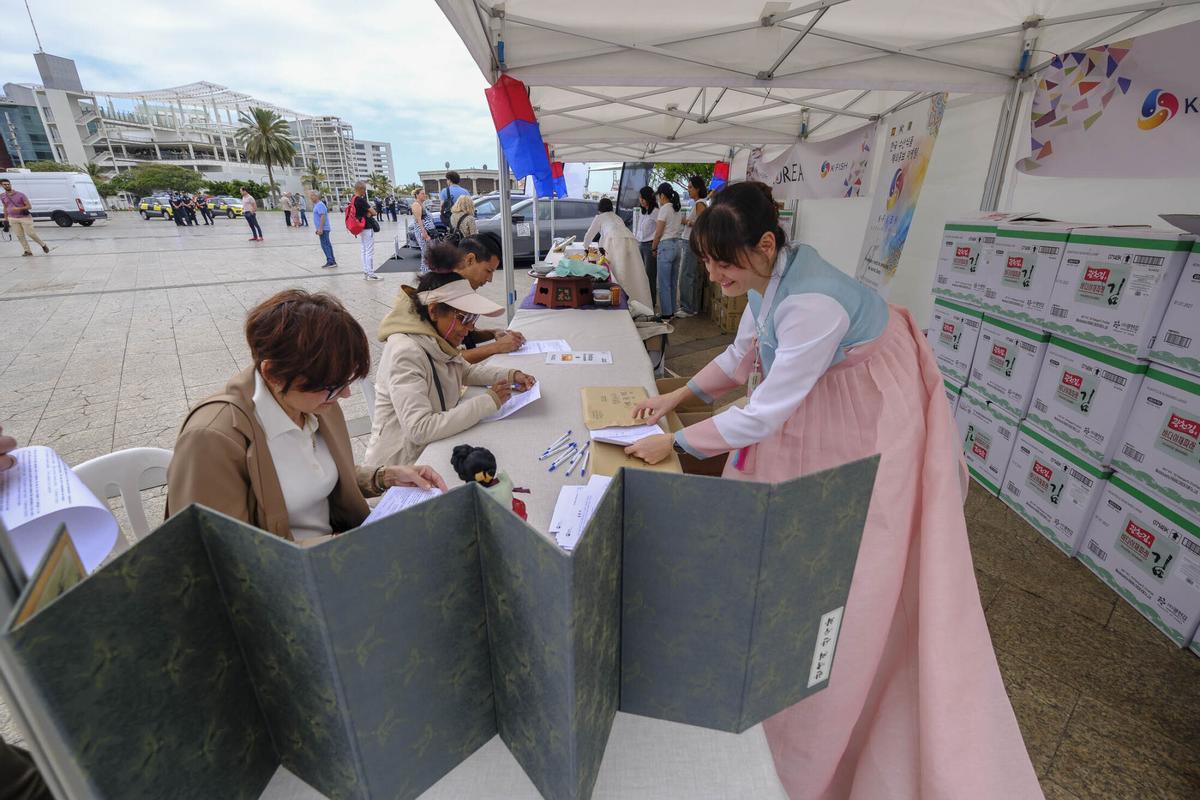 Gran Fest, evento que conmemora la llegada del primer buque de la flota coreana a Canarias