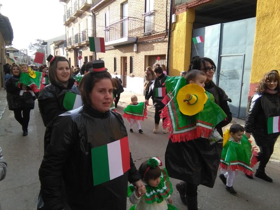 Carnaval en Toro: Desfile de chupetines